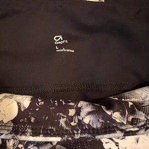 Gap Fit Leggings, Size L